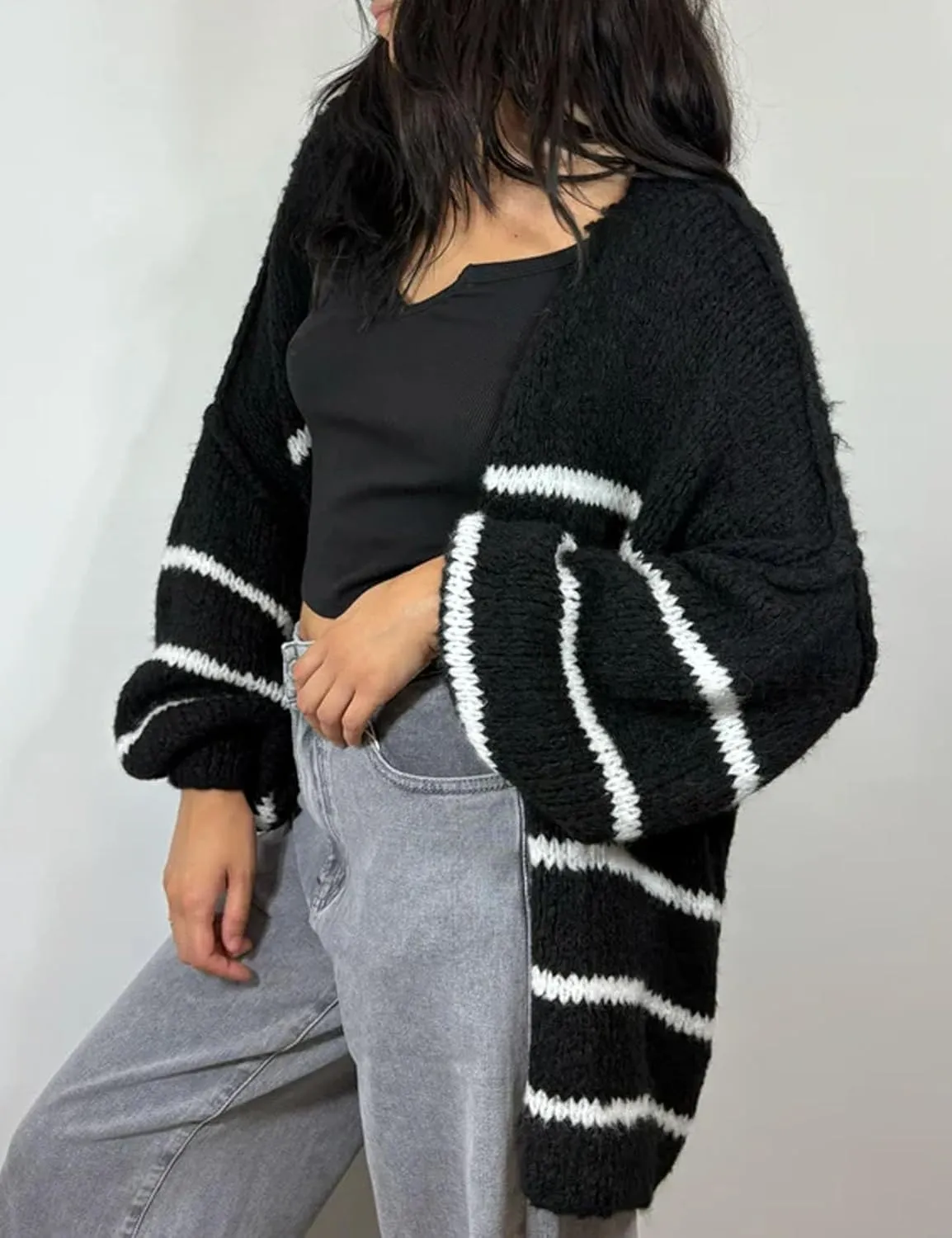 Flygo Women's Oversized Striped Cardigan Sweater Chunky Knit Drop Shoulder Balloon Sleeve Open Front Cardigans Sweaters