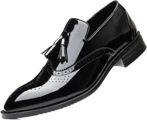 Men's Loafers Pointed Toe Faux Leather Tassel Solid Color Wingtips Comfortable Flexible Flat Heel Party Fashion Slip On