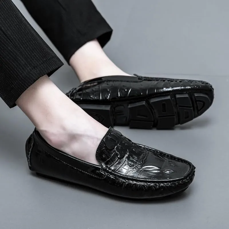 Men's Loafers Shoes Round Toe Crocodile Print Faux Leather Driving Loafers Anti-Slip Lightweight Flexible Fashion Slip-ons