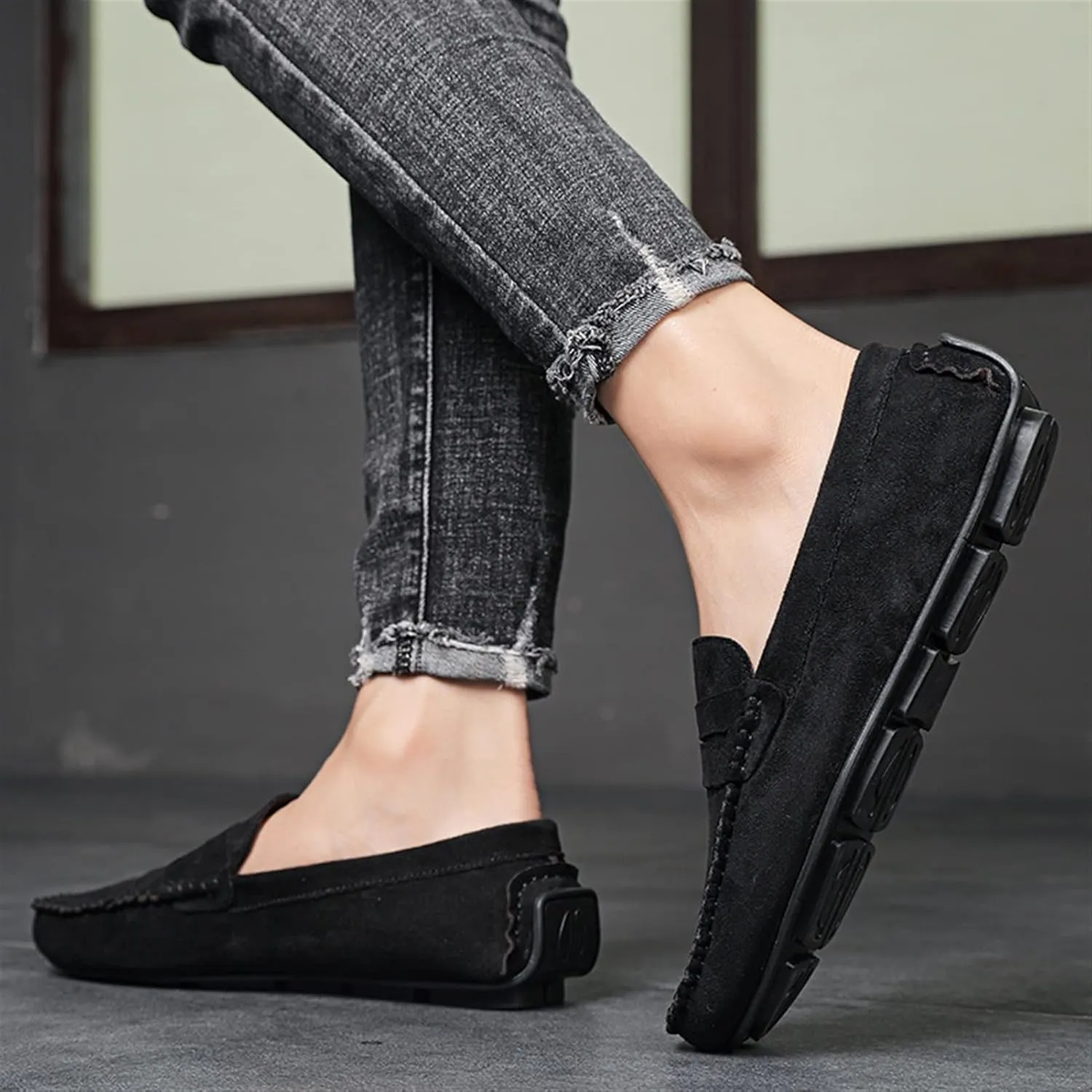 Smoking Loafer for Men Genuine Leather Round Toe Suede Vamp Penny Loafer Resistant Lightweight Anti-Slip Flat Heel Flexible Outdoor Slip On